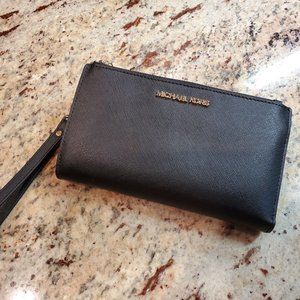 Michael Kors Large Double Zipper Wallet Wristlet